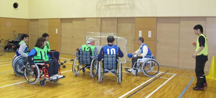 障がい児者スポーツ体験（車椅子ハンド）6