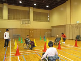 車椅子ハンドボール講座2