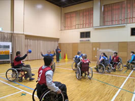 障がい児者スポーツ体験・ボランティア講座（車椅子ハンドボール）7