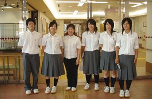 池島高等学校の福祉コースのみなさん