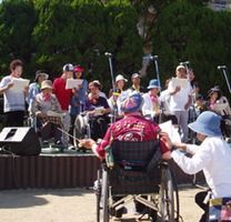 「あさがおサークル」のコーラス