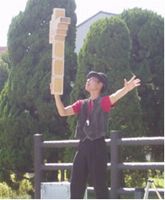 「モーリー」のジャグリング
