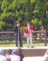 「ビッキーズ」の漫才