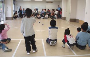ボッチャを楽しむ3