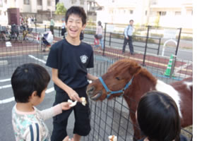 移動動物園の様子2