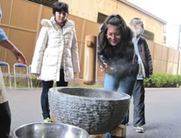 餅つき4