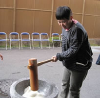 餅つき6