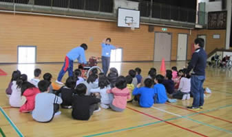 安中小学校　車椅子体験8