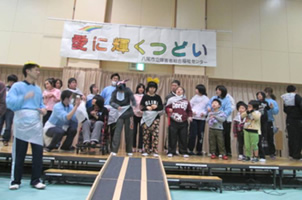 第10回愛に輝くつどい 舞台発表6