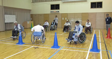 障がい児者スポーツ体験(車椅子ハンド)4
