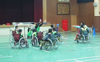 車椅子ハンドボール4