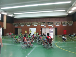 桂青少年会館 車いすハンドボール6