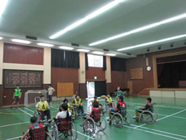 桂青少年会館 車いすハンドボール7