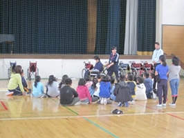 安中小学校出前授業2