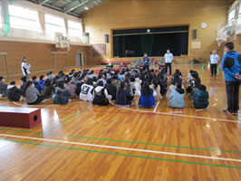 南山本小学校出前授業1