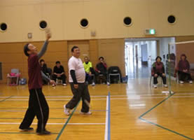 第10回虹のかけはしバドミントン大会-1