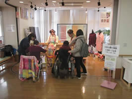 さをり織り体験・展示-6