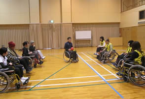 障がい児者スポーツ体験・ボランティア講習会【車椅子ハンドボール】-7