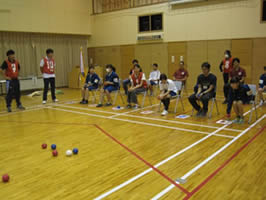 第16回障がい者スポーツのつどい~ボッチャ大会~ボランティア-2