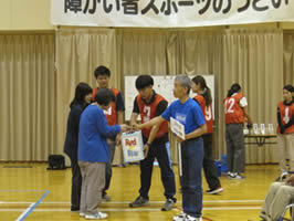 第16回障がい者スポーツのつどい~ボッチャ大会~ボランティア-3