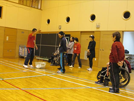 障がい者スポーツ体験・ボランティア講座「視覚障がい者のスポーツを体験してみよう」-5