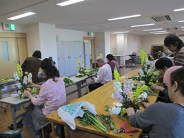 アレンジフラワー教室1